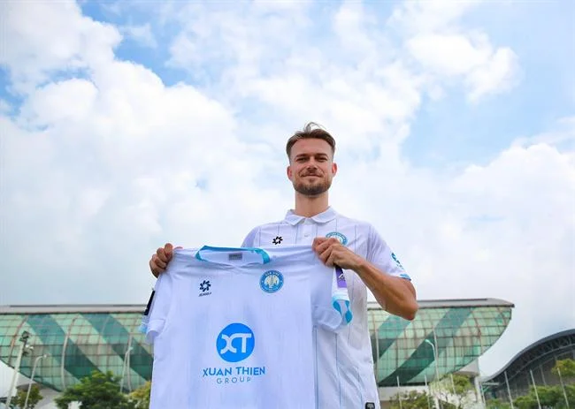 Đá gà cựa sắt Việt Nam
